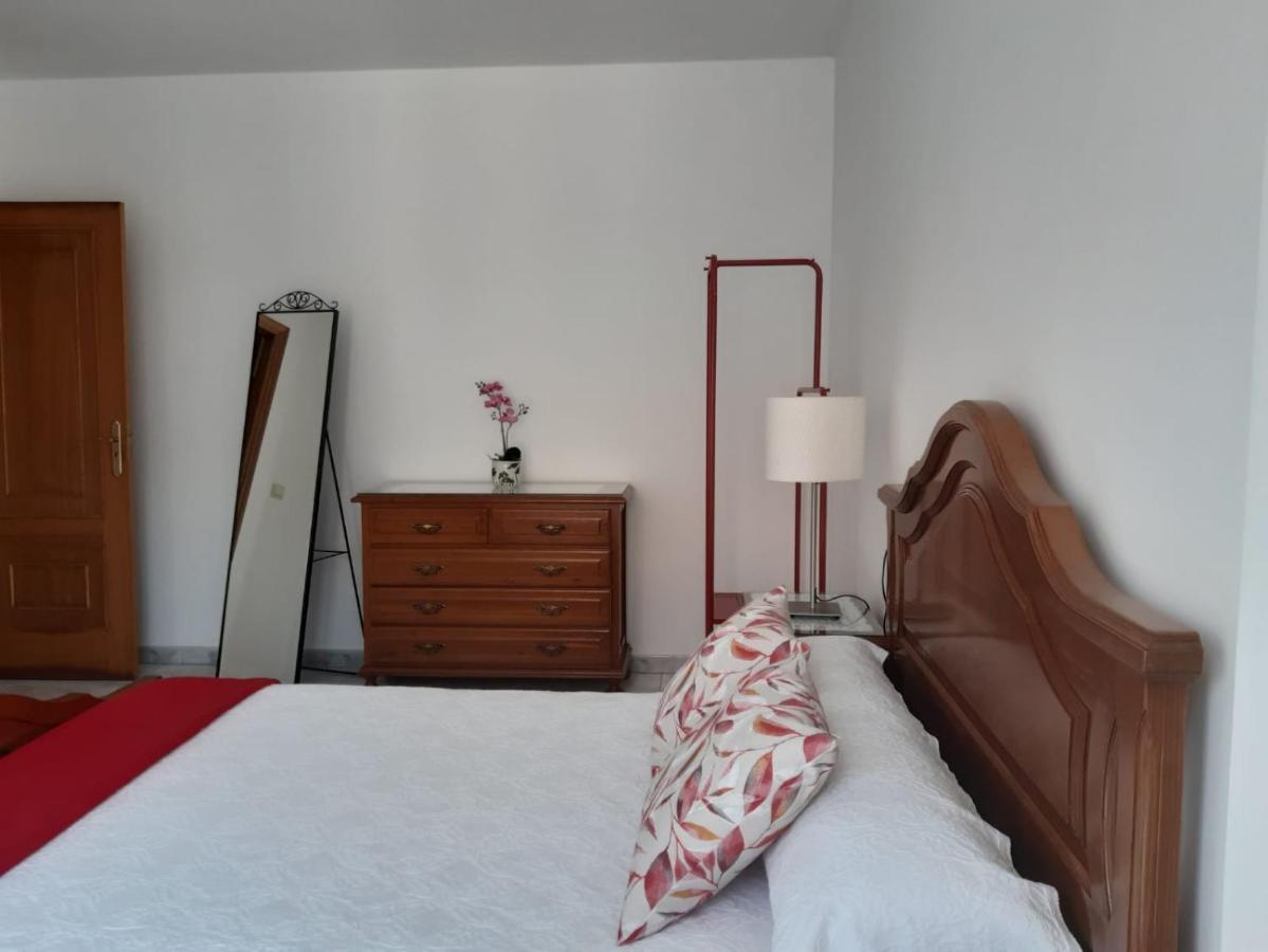 Apartamentos Mª Jesus Sanxenxo Eksteriør billede