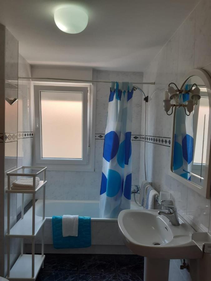 Apartamentos Mª Jesus Sanxenxo Eksteriør billede